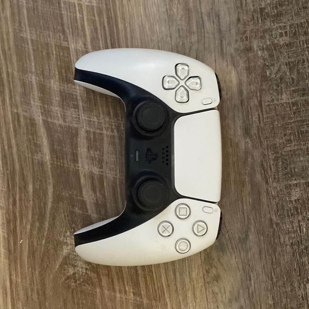 Dual shock PS 5 controller (used)